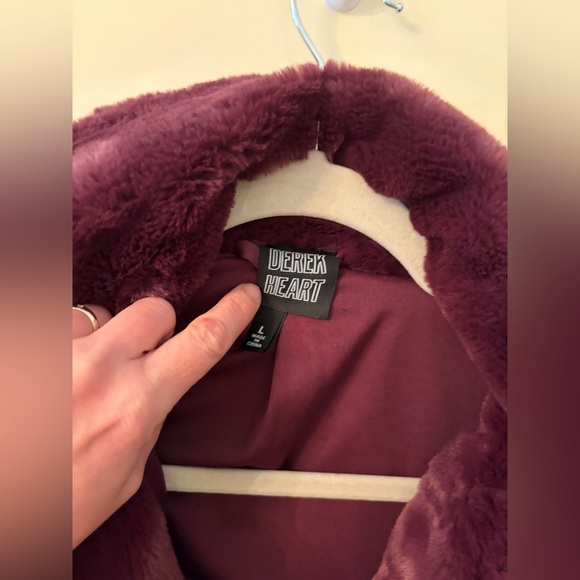 Derek Heart Deep Wine Teddy bomber - Picture 4 of 6
